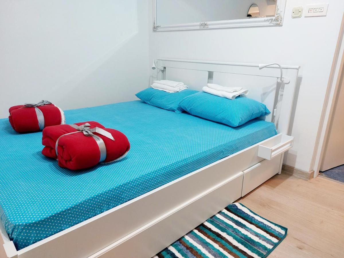 Sha La La - Charming, Unique Studio In A Historic Building Next To A Castle, Wifi, Smart Tv, Washer-Dryer Bakar Exteriör bild