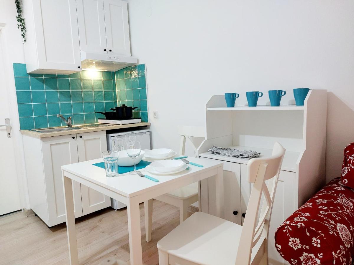 Sha La La - Charming, Unique Studio In A Historic Building Next To A Castle, Wifi, Smart Tv, Washer-Dryer Bakar Exteriör bild