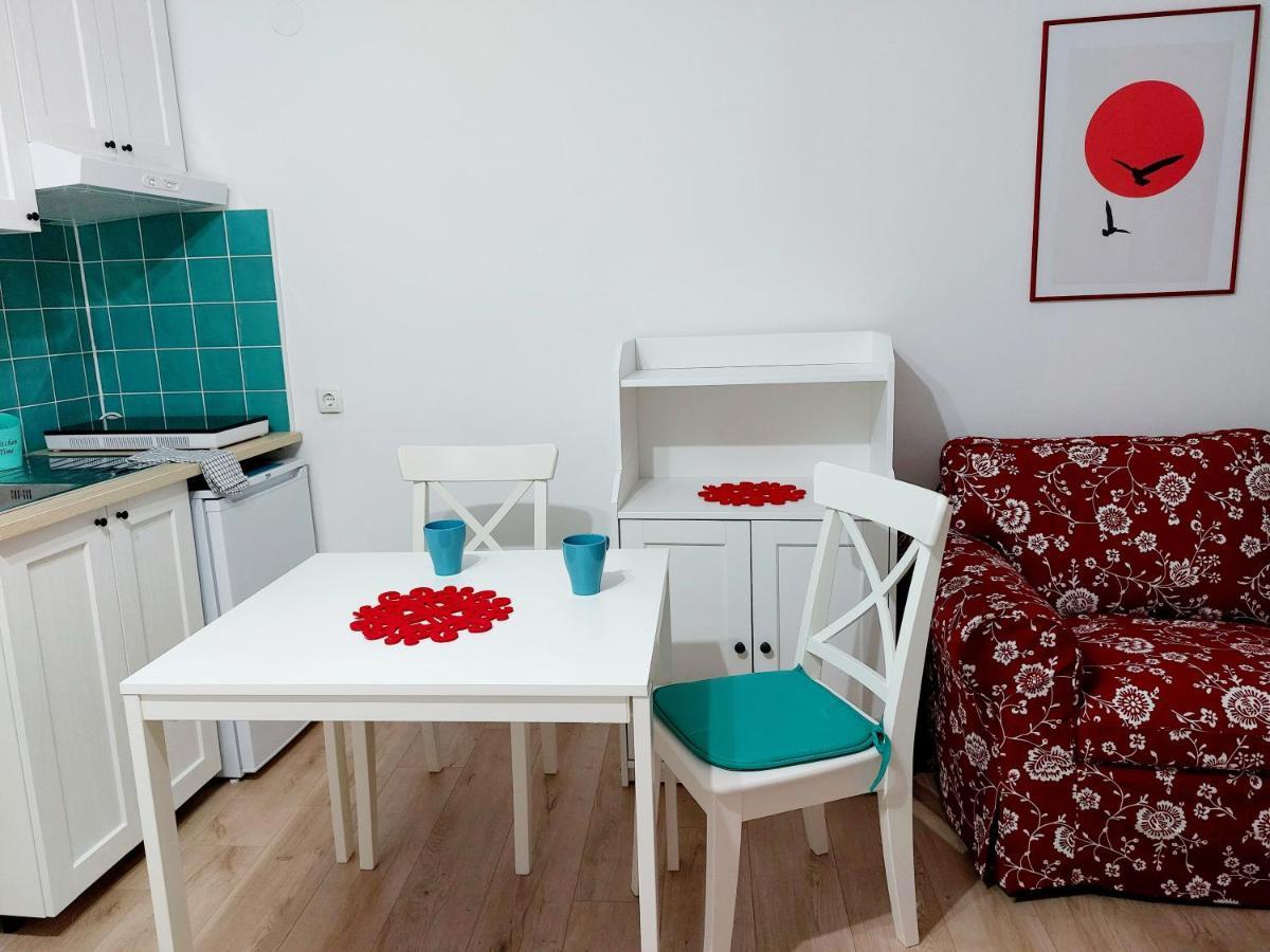 Sha La La - Charming, Unique Studio In A Historic Building Next To A Castle, Wifi, Smart Tv, Washer-Dryer Bakar Exteriör bild